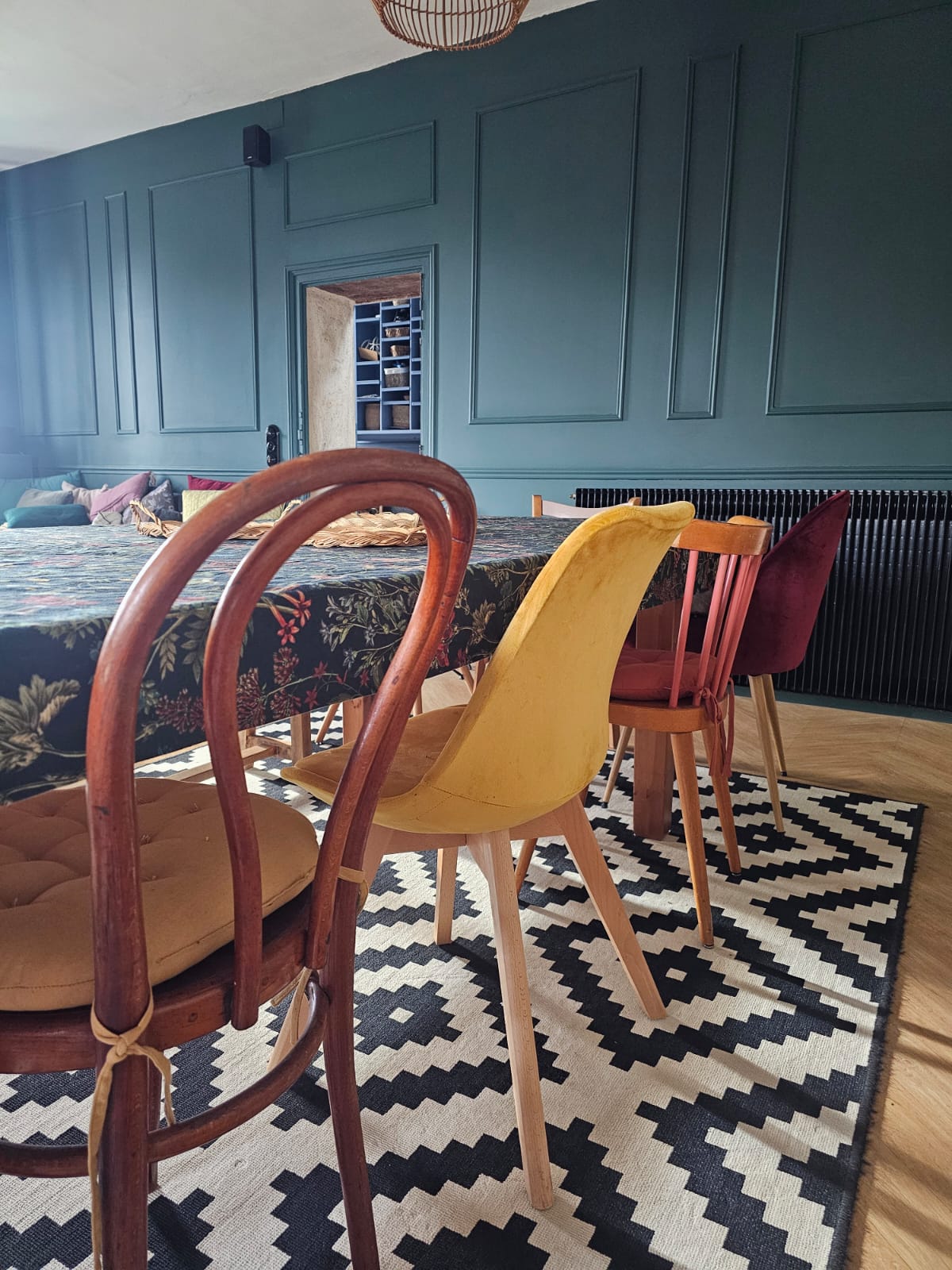 La stratégie déco rentable et responsable pour les propriétaires Airbnb au nord du Maine-et-Loire